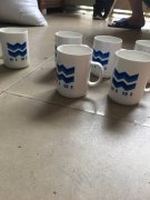 沧州化妆品瓶子转盘丝印机厂家半自动丝印机